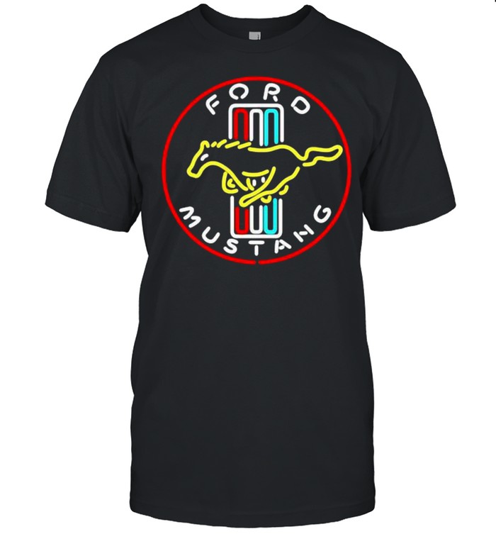 Ford Mustang Horse Logo  Classic Men's T-shirt