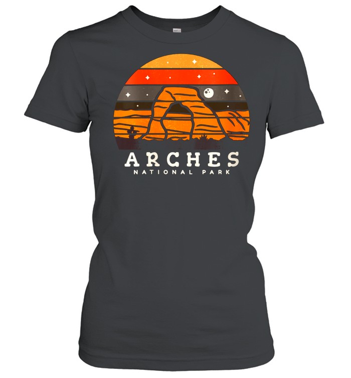 Womens Arches National Park Moab Utah Vintage shirt Classic Women's T-shirt