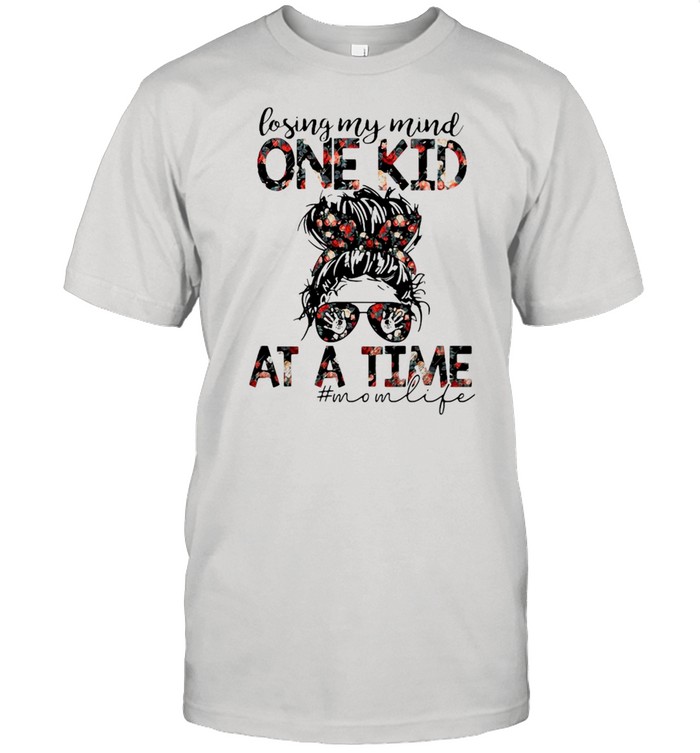 Losing My Mind One Kid At A Time Mom Life Flower  Classic Men's T-shirt