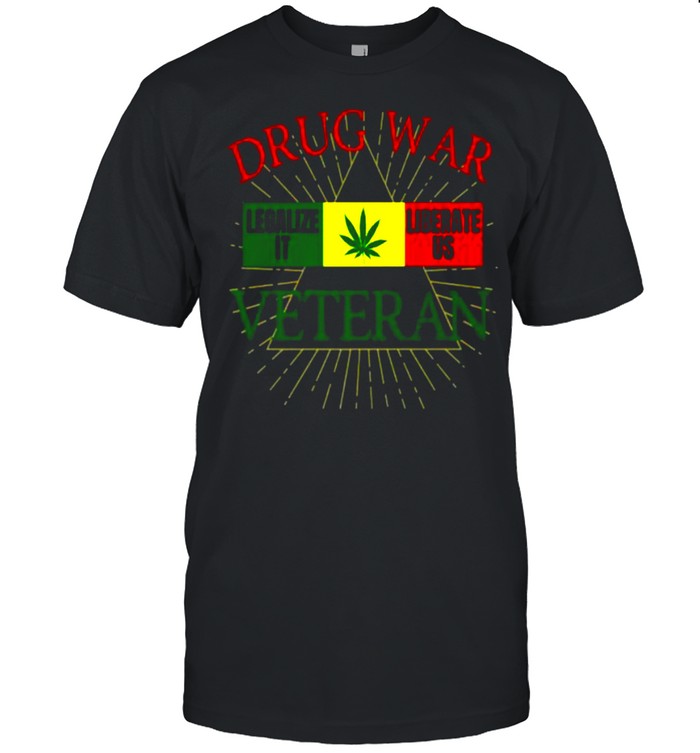 Drug War Veteran Legalize It Liberate Us Cannabis  Classic Men's T-shirt
