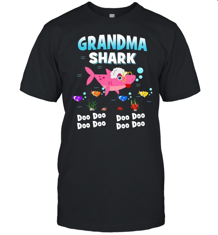 Grandma Shark And Liam Anna Jason Sophia Doo Doo  Classic Men's T-shirt