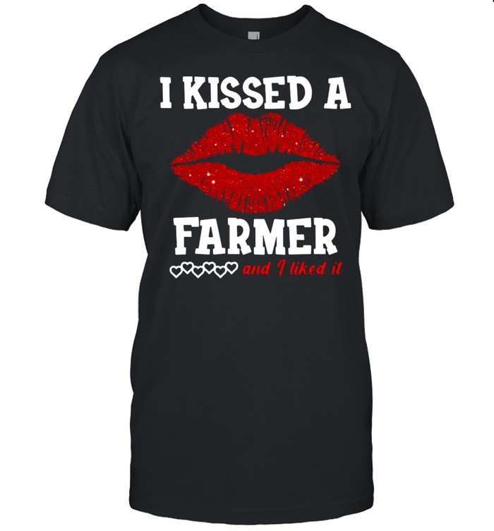 I Kissed A Farmer And I Liked It Lips T-shirt Classic Men's T-shirt