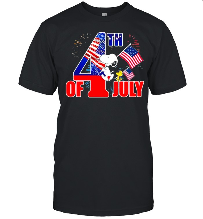 4th of July independence snoopy and woodstock shirt Classic Men's T-shirt