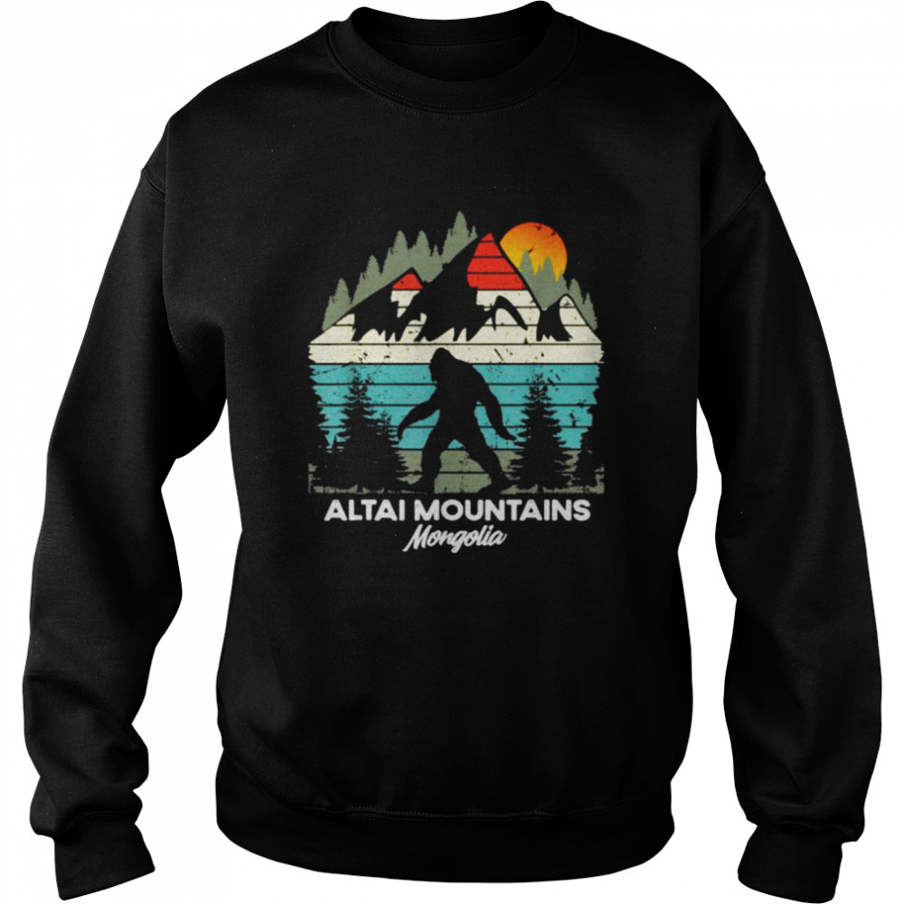 Altai Mountains Mingolia Bigfoot Hiking Sunset Vintage T- Unisex Sweatshirt