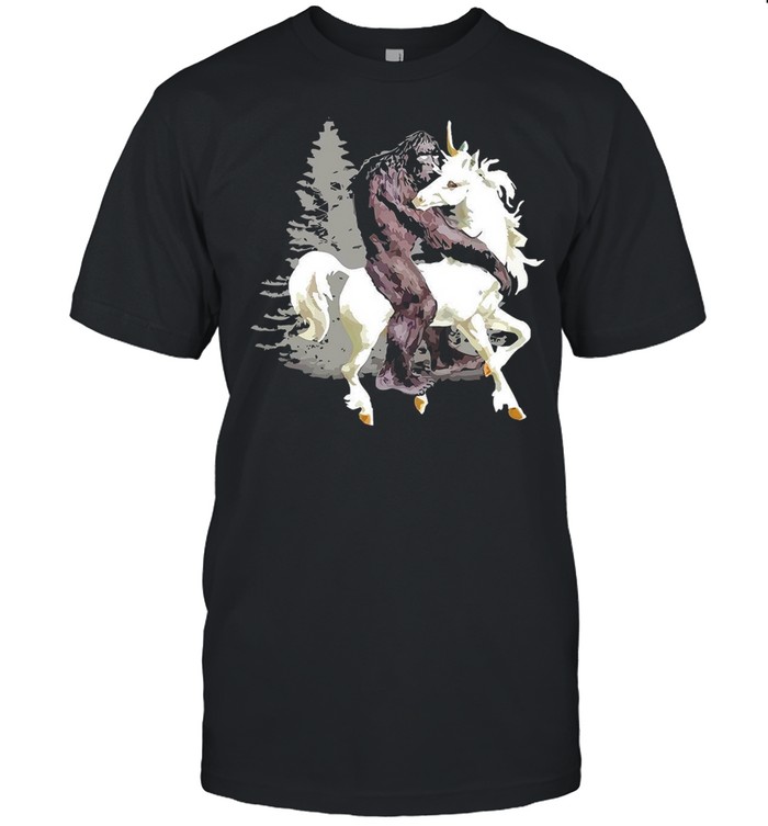 BIGFOOT HORSE lolvn shirt Classic Men's T-shirt