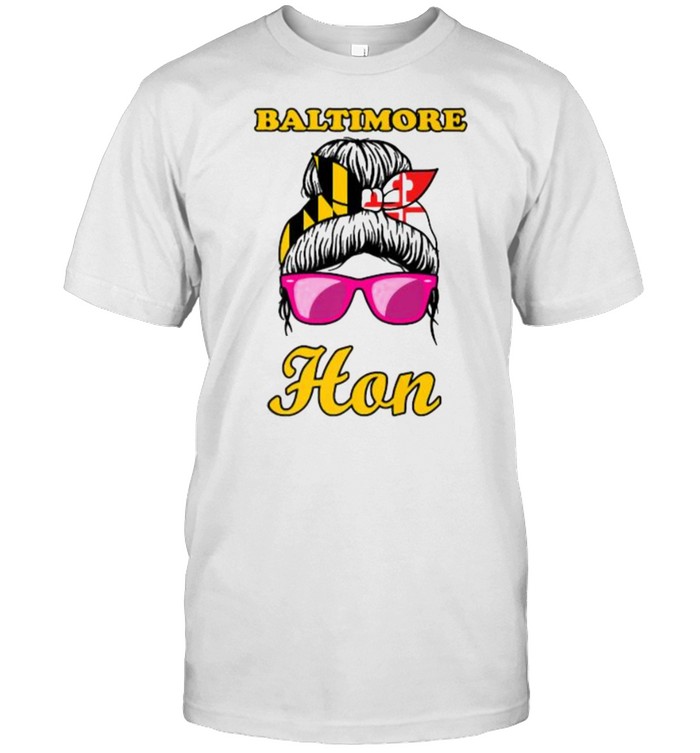 Baltimore Hon State Flag Messy Bun Pink Sunglasses T- Classic Men's T-shirt