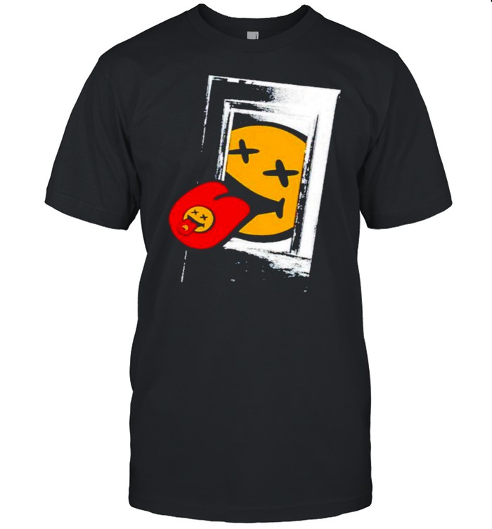 Black summer smiley door shirt Classic Men's T-shirt