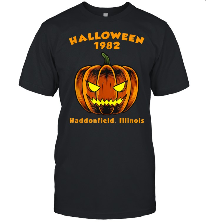Halloween Holiday Spooky Myers Pumpkin Haddonfield shirt Classic Men's T-shirt