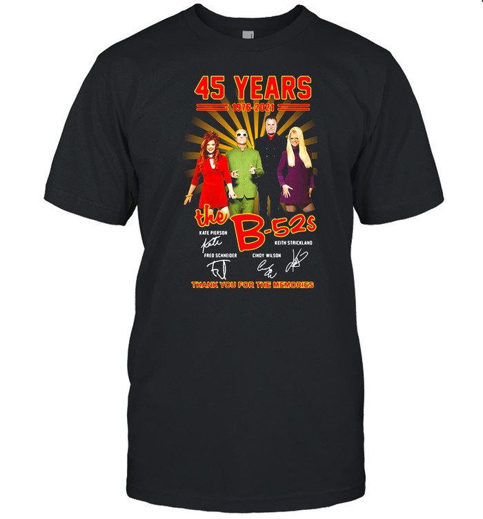 45 Years 1976 2021 The B-52s Signature Thank You For The Memories T-shirt Classic Men's T-shirt