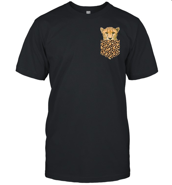 Leopard Print Pocket Cheetah Peeking Cool Animal shirt Classic Men's T-shirt