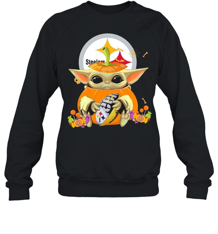 Star Wars Football Baby Yoda Hug Pittsburgh Steelers Halloween  Unisex Sweatshirt