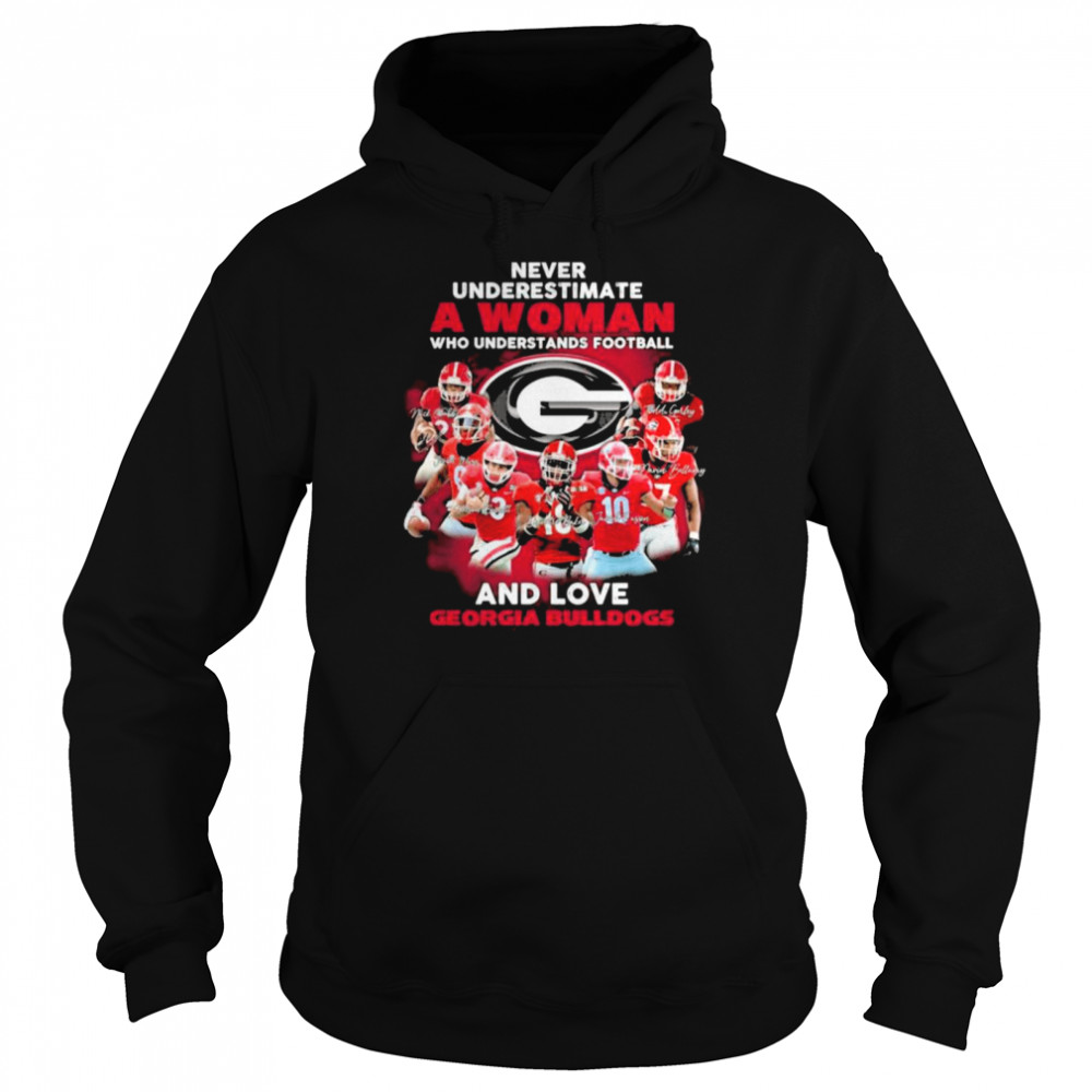 Never Underestimate A Woman Who Understands Football And Love Georgia Bulldogs Signatures  Unisex Hoodie