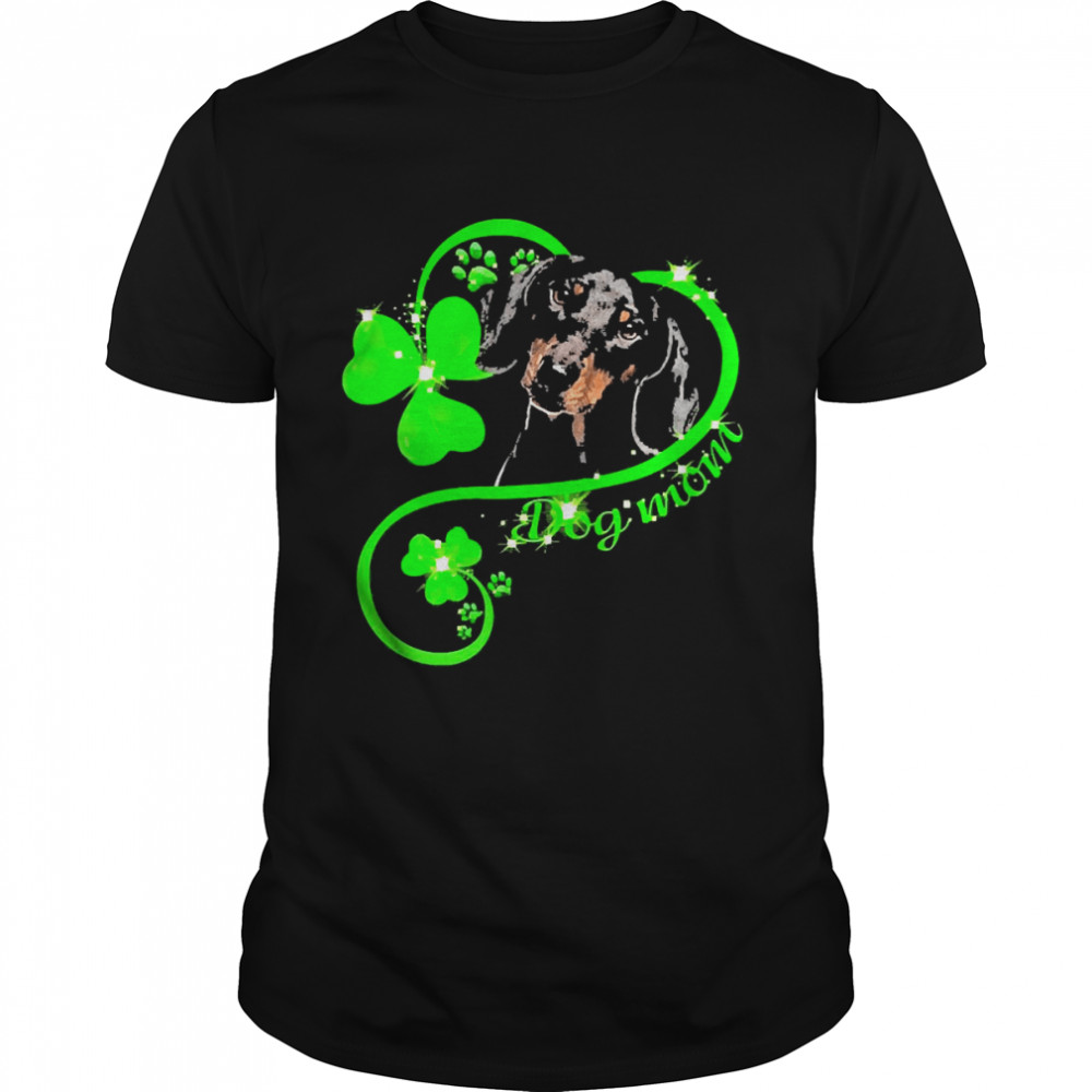 St Patricks Day Lucky Mom Black Dachshund  Classic Men's T-shirt