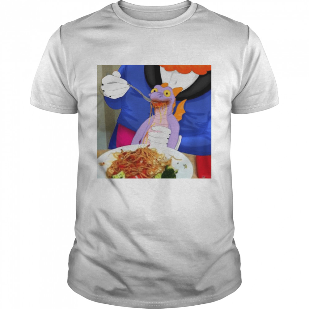 A Dragon And His Spagooter  Classic Men's T-shirt