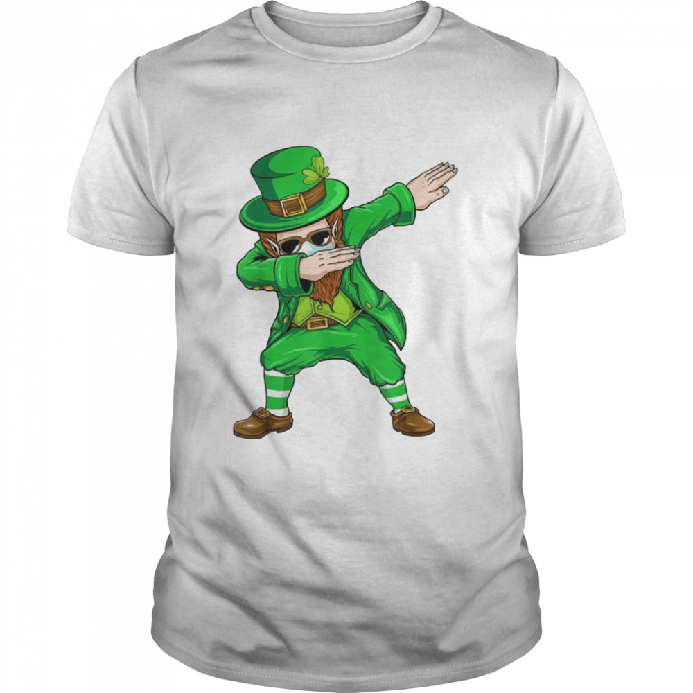 Dabbing leprechaun Face Mask St Patrick’s Day Boys  Classic Men's T-shirt