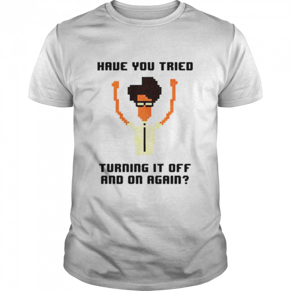 It crowd have you tried turning it off T-shirt Classic Men's T-shirt