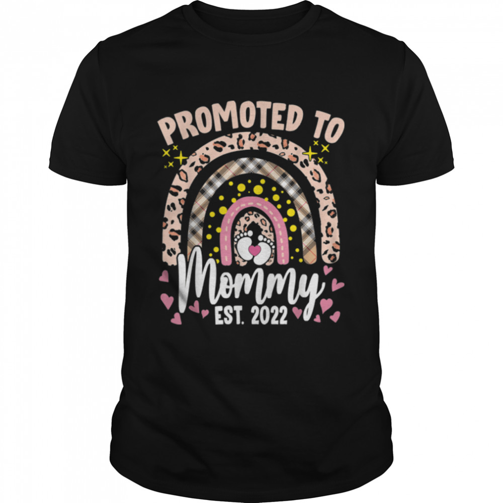 Womens 1st Time Mom EST 2022 New First Mommy Mothers Day T- B09W9M9ZP4 Classic Men's T-shirt