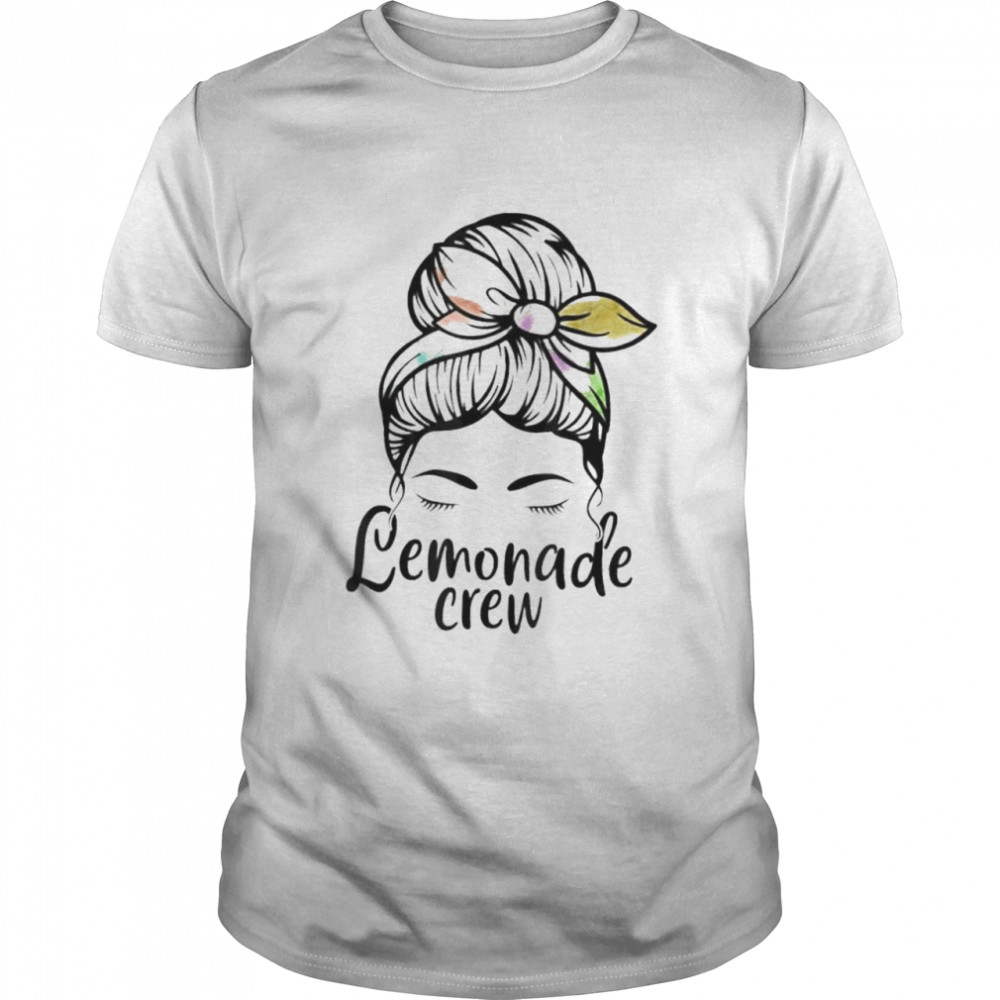 Lemonade stand crew lemon juice mom life messy bun bundle shirt Classic Men's T-shirt