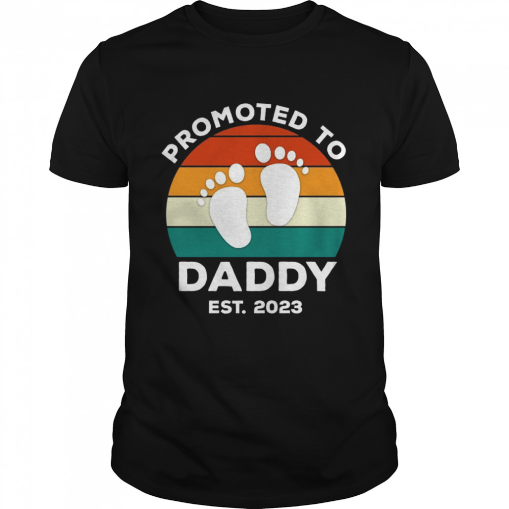 Promoted to Daddy est 2023 shirt Classic Men's T-shirt