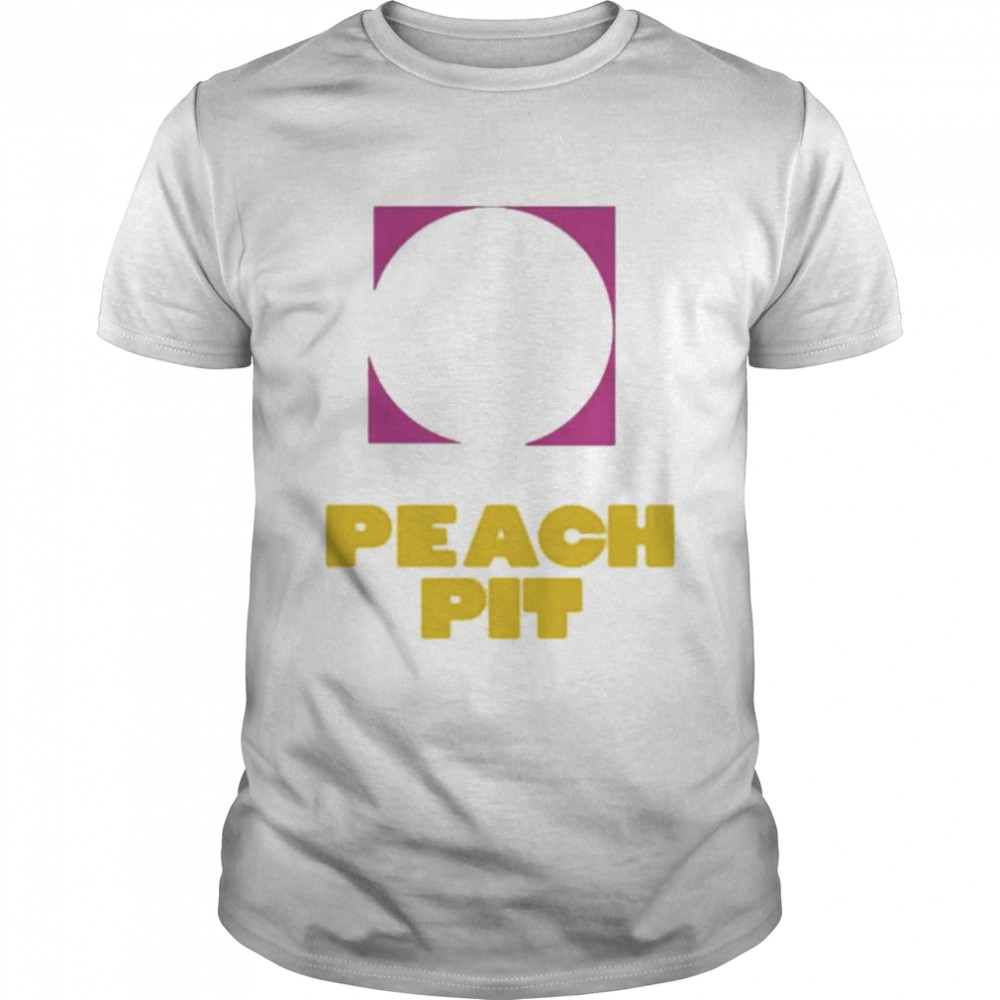 Peach Pit Look Out T- Classic Men's T-shirt
