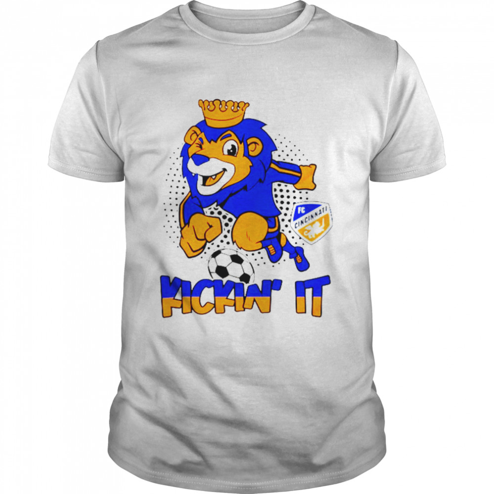 FC Cincinnati Gary Kickin’ It T- Classic Men's T-shirt