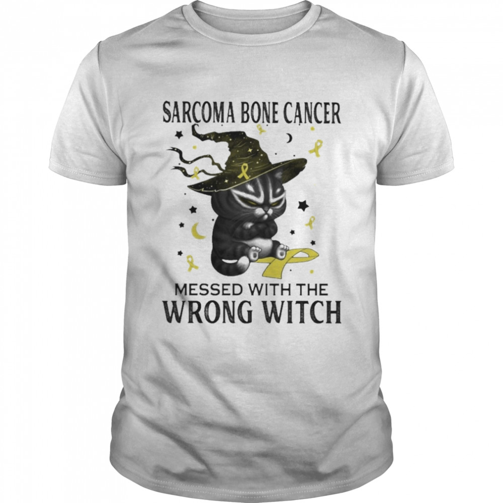 Black Cat Sarcoma Bone Cancer messed with the wrong Witch halloween shirt Classic Men's T-shirt