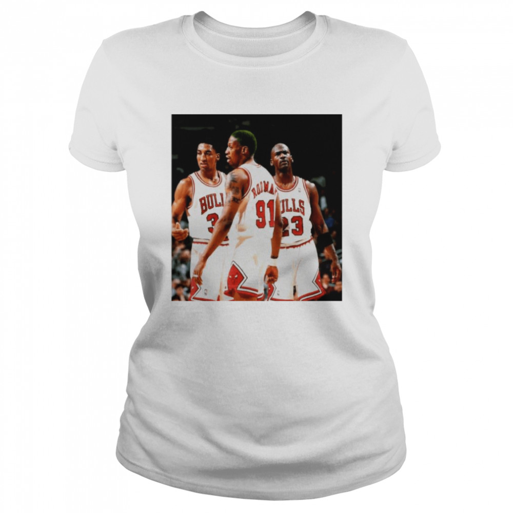 Verlaten kever twee weken Dennis Rodman With The Bulls Squad Basketball Shirt - Trend T Shirt Store  Online