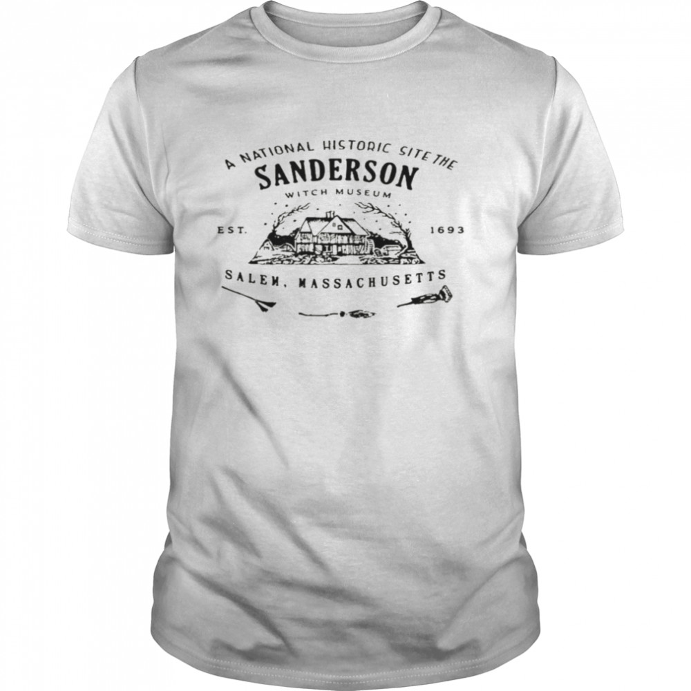 A national historic site the sanderson witch museum est 1693 shirt Classic Men's T-shirt
