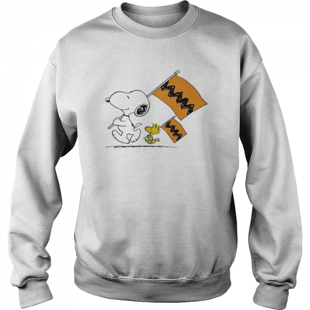 Peanuts Snoopy Charlie Brown Flags Premium T- Unisex Sweatshirt