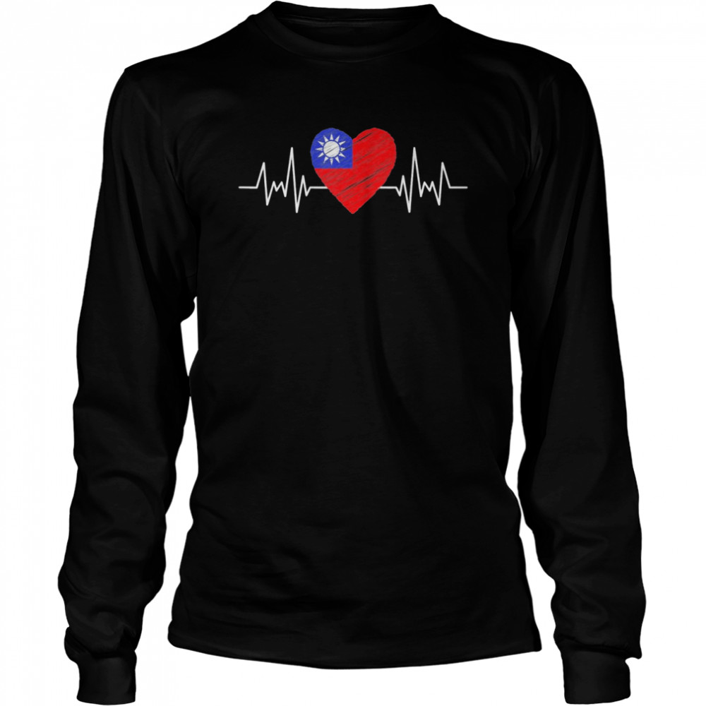 Taiwan Flag With Heartbeat Pride Grunge Taiwanese Flag T- Long Sleeved T-shirt