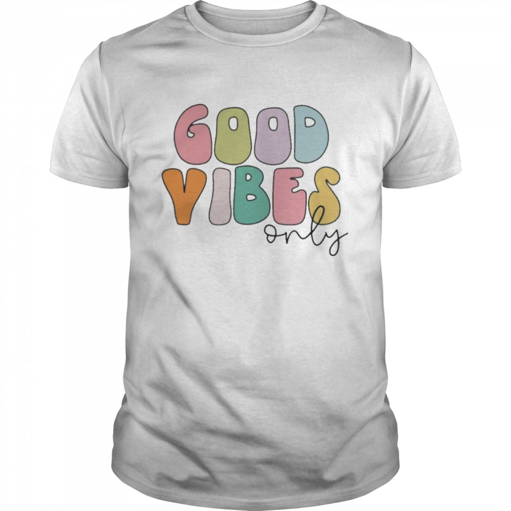 Good Vibes Only  Classic Men's T-shirt