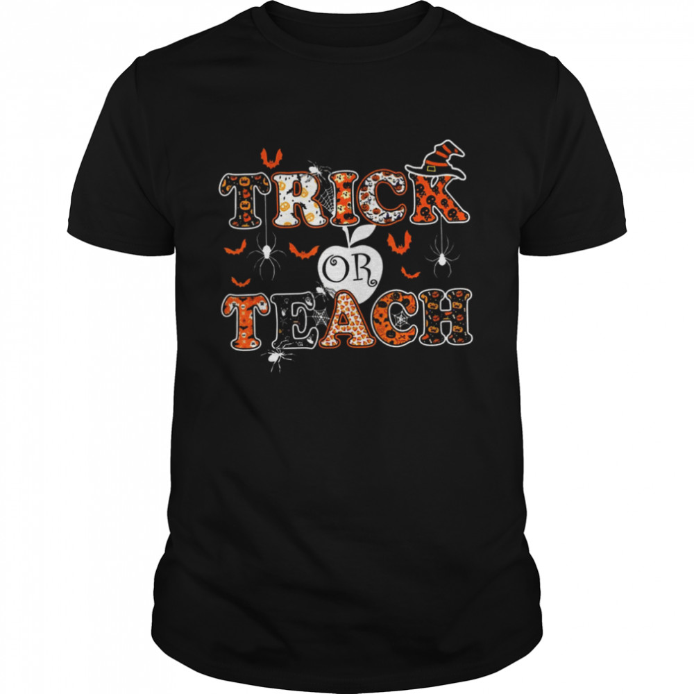 Trick Or Teach Halloween Teacher shirt Classic Men's T-shirt