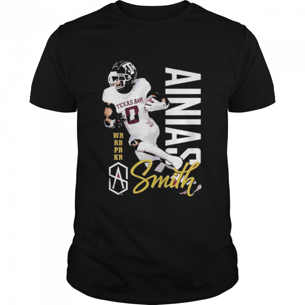 Texas A&M Ainias Smith Photo Pose Comfort  Classic Men's T-shirt