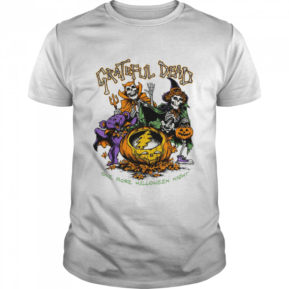 Grateful Dead One More Halloween Night Halloween T- Classic Men's T-shirt