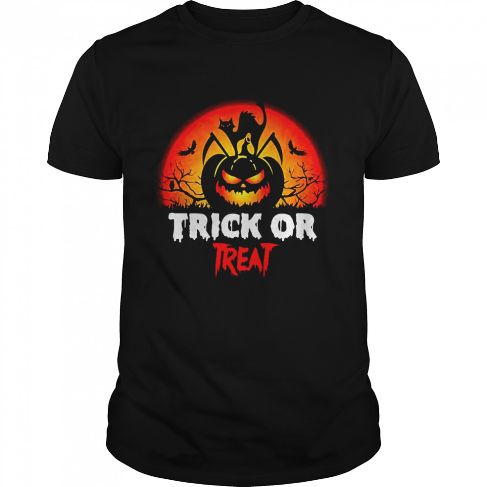Scary Black Cat Trick Or Treat Halloween Illustration shirt