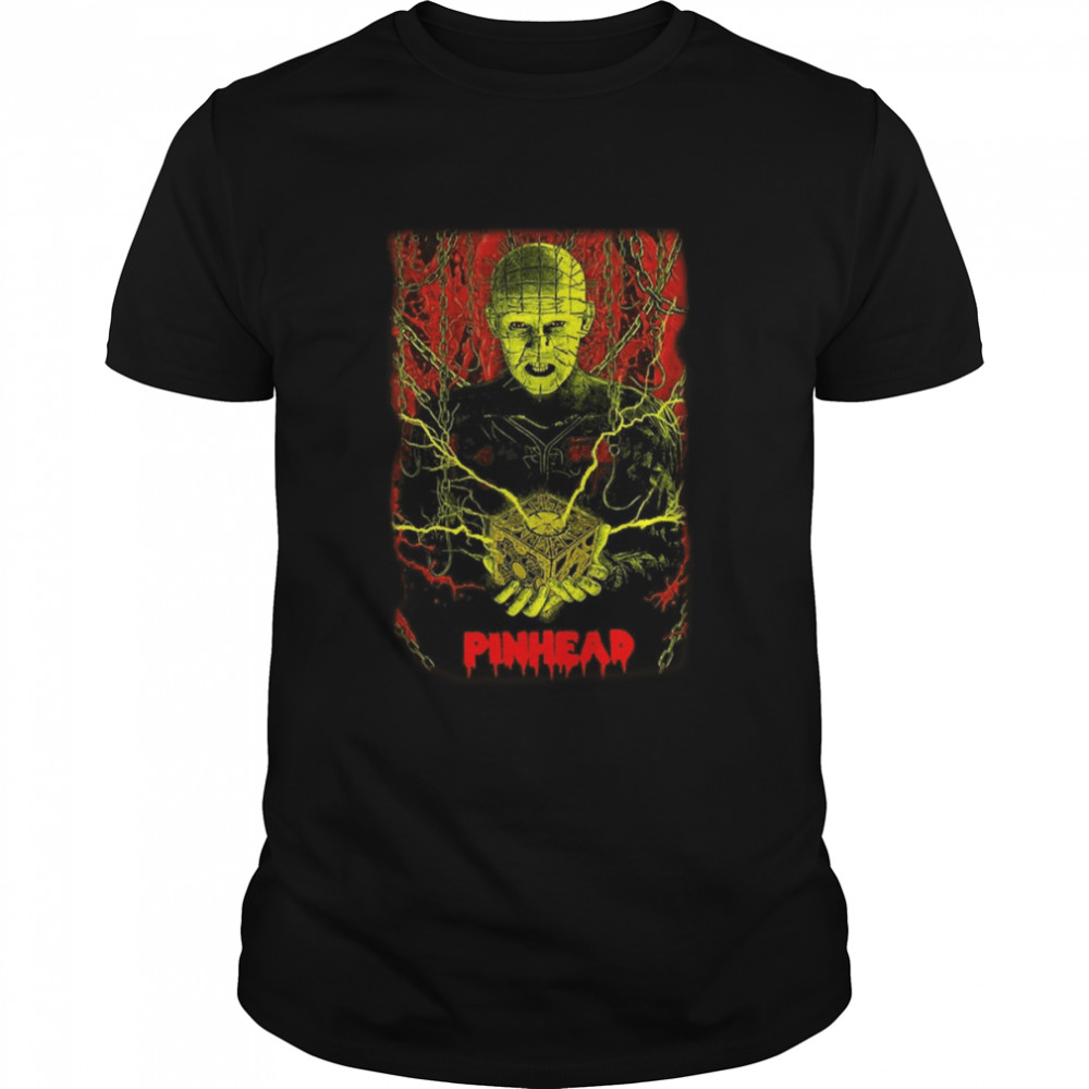 Holding The Box Pinhead Pinhead Horror Halloween shirt Classic Men's T-shirt