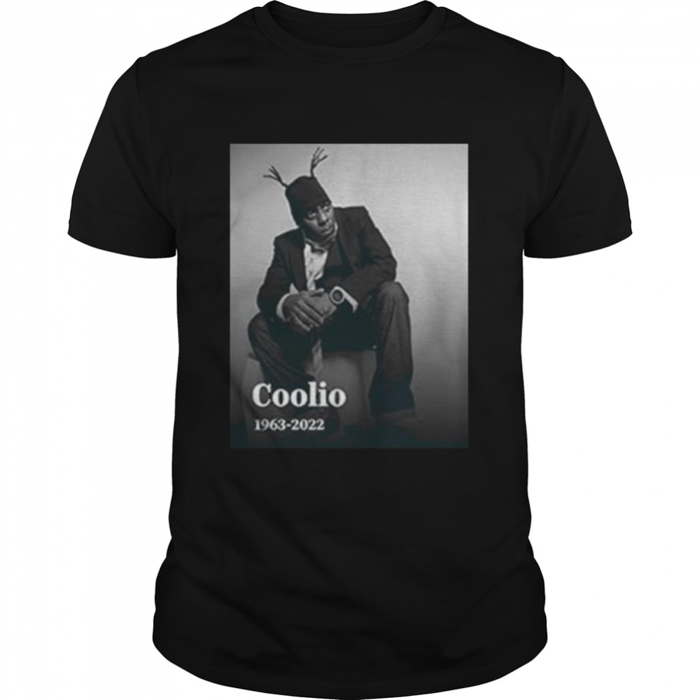 Rip rapper coolio with 90s hits gangsta’s paradise shirt