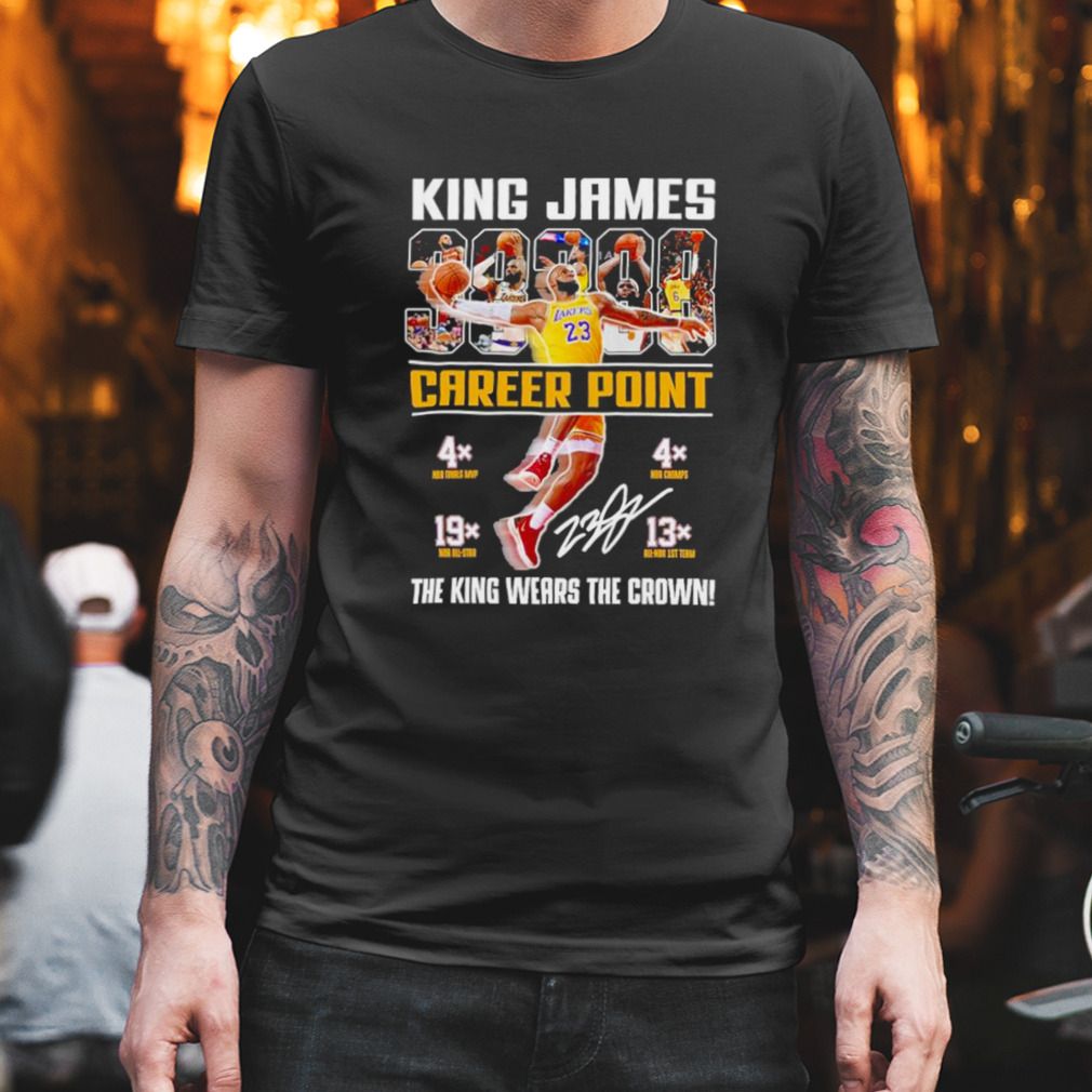 Los Angeles Lakers king James 38388 career point the king wears the crown with signature shirt