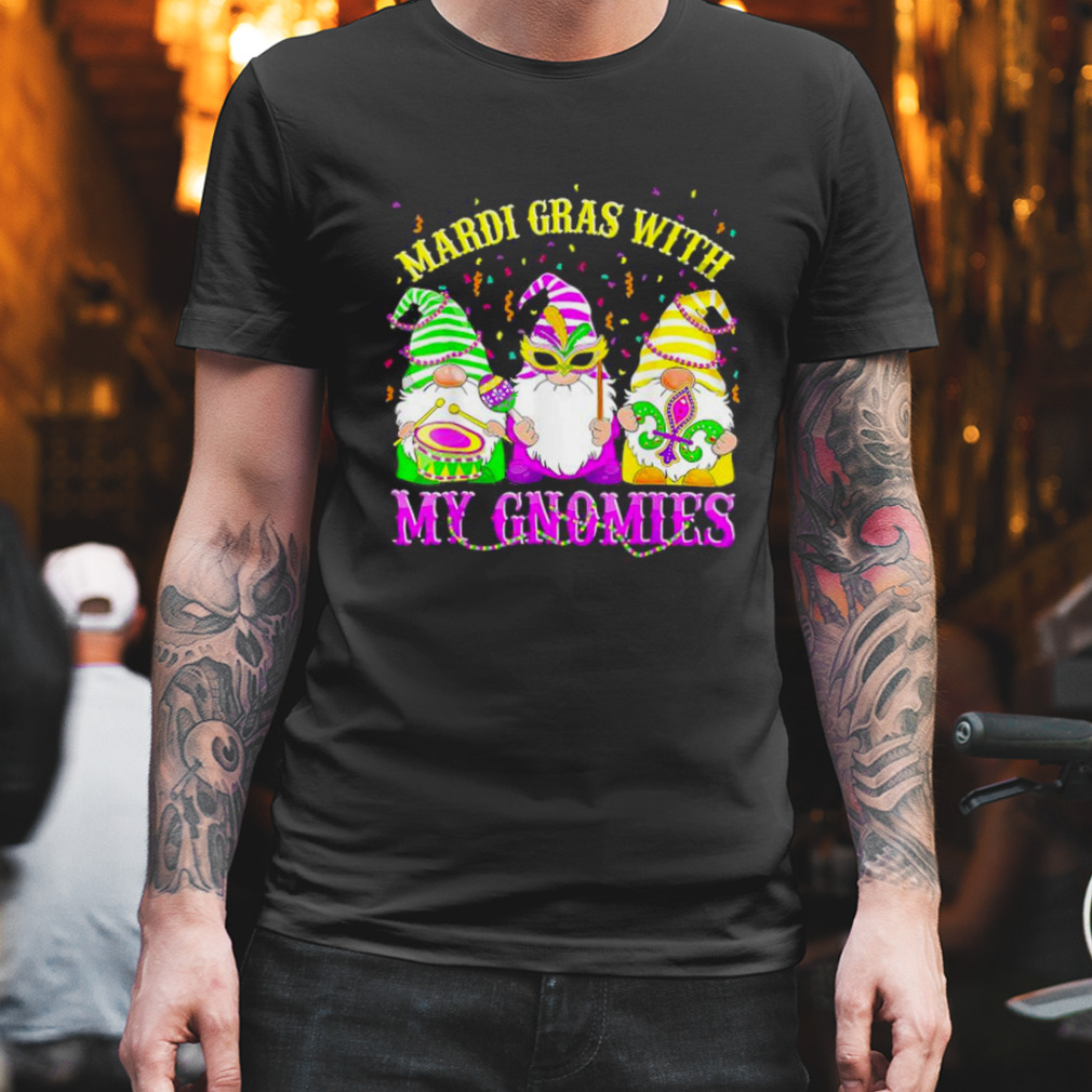 Mardi Gras With My Gnomies 2023 LOVE Mardi Gras LOVE T-Shirt