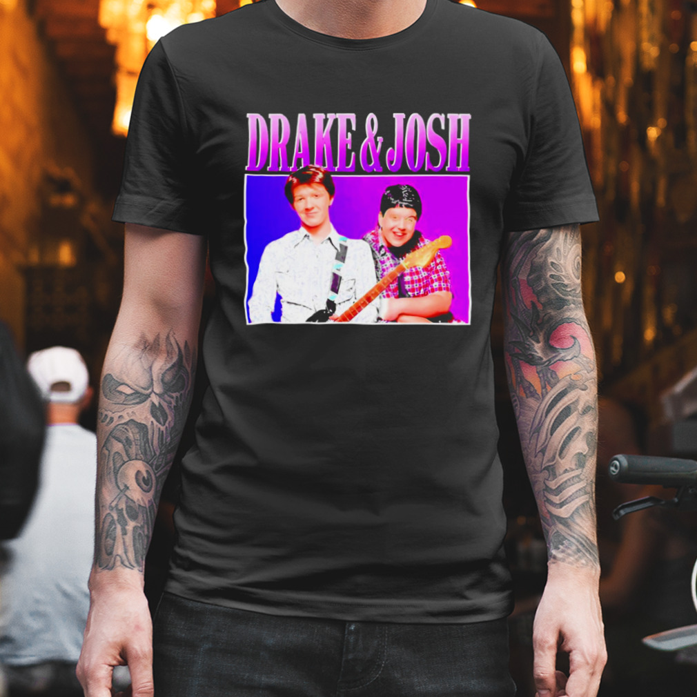 Funny Drake And Josh Hug Me shirt