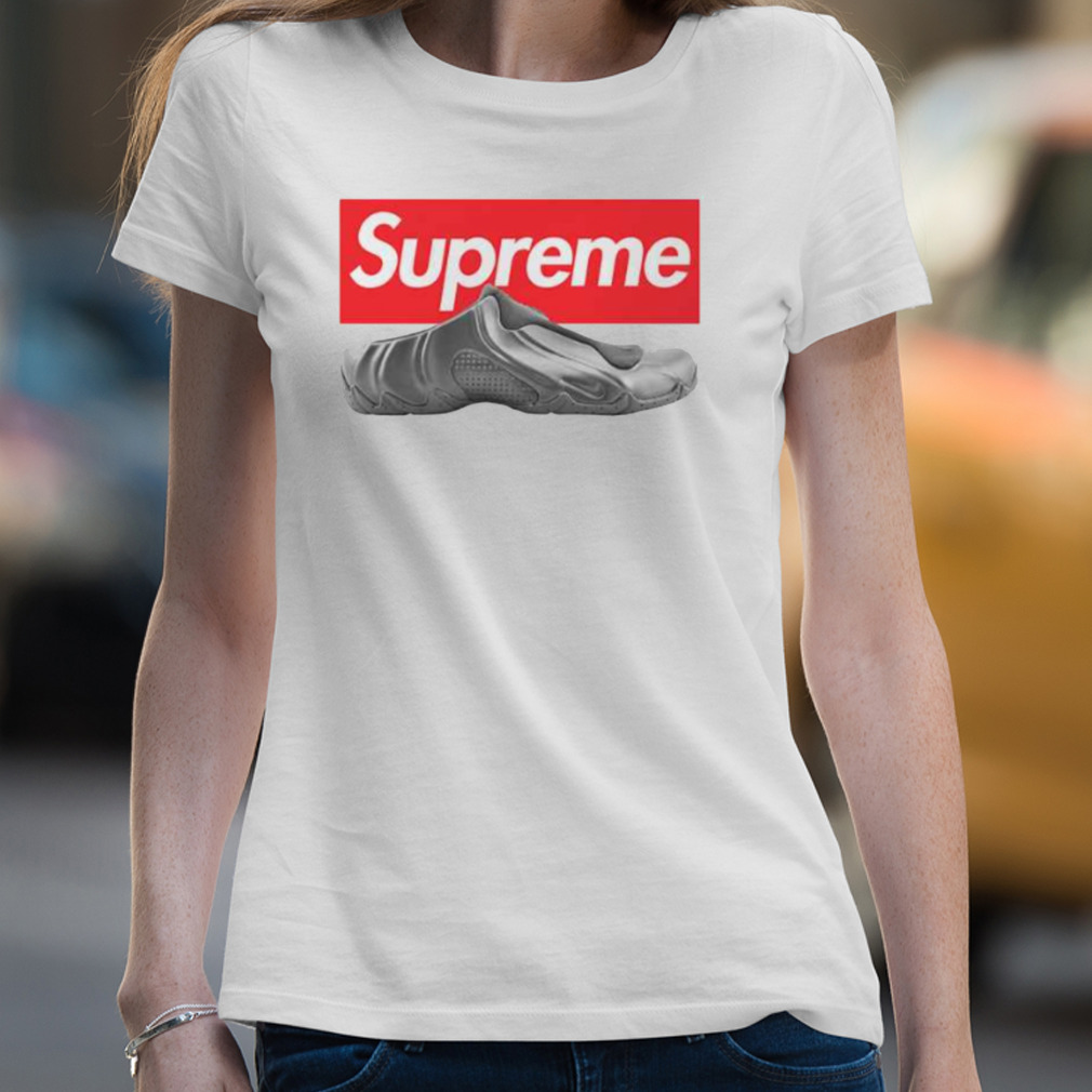 Nike Clogposite x Supreme Sneaker T-Shirt