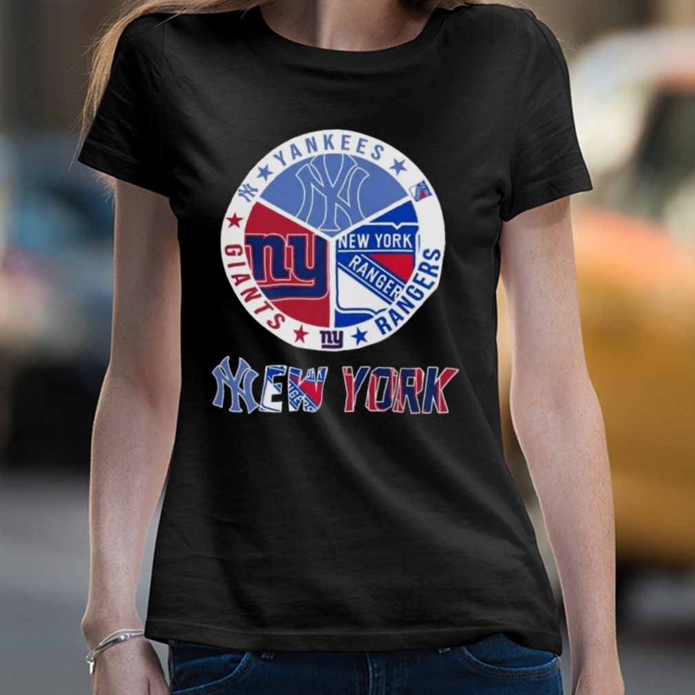 New York Team Logo New York Knicks New York Devils New York Giants New York  Mets T-Shirt - Yesweli