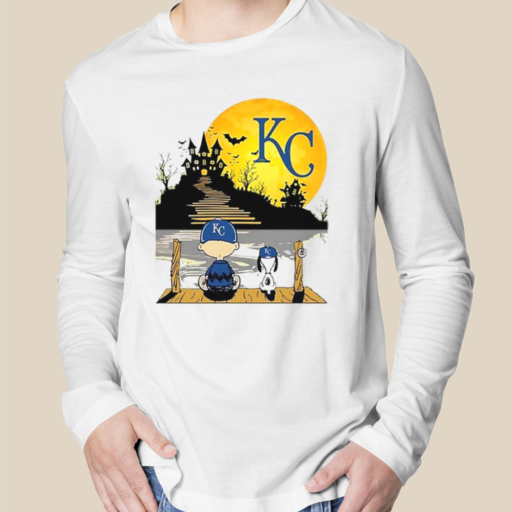 Snoopy and Charlie Brown Sit Under Moon Kansas City Royals