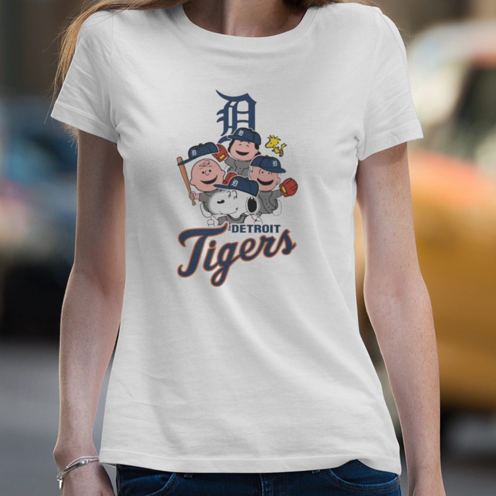 Peanuts Mlb Detroit Tigers Snoopy And Friends 2023 T-shirt,Sweater