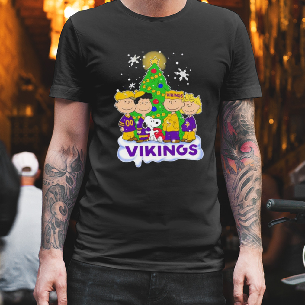 Minnesota Vikings The Peanuts Christmas Tree Sweatshirt